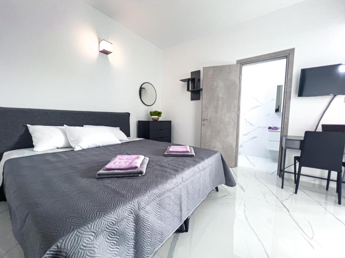 Giorgis Luxury Apartments Ajía Nápa Eksteriør bilde